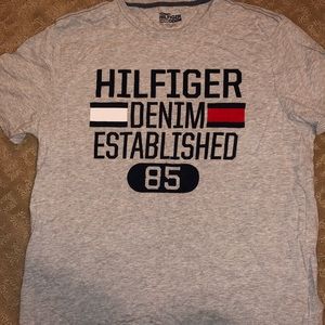 TOMMY HILFIGER TEE